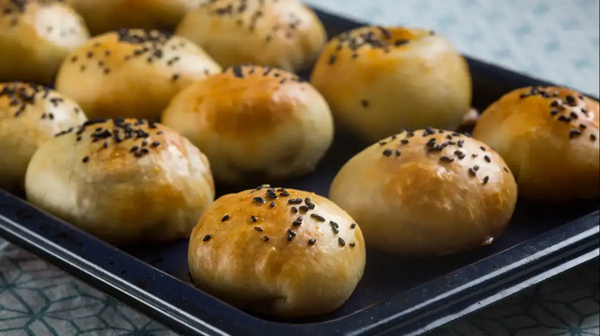 🥟 גוזגוזה בוכרית – מאפה בשר מסורתי בעבודת יד