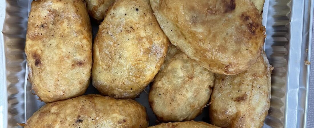 🥟 בסטיל טריפוליטאי – מאפה זהוב מהמטבח היהודי־לובי